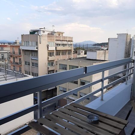 Central Mark Loft Volos Luaran gambar