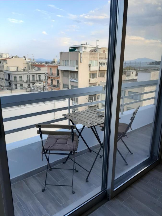 Central Mark Loft Volos Luaran gambar
