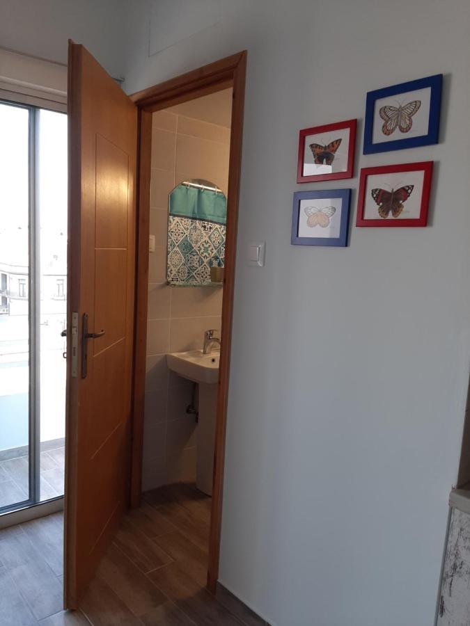 Central Mark Loft Volos Luaran gambar