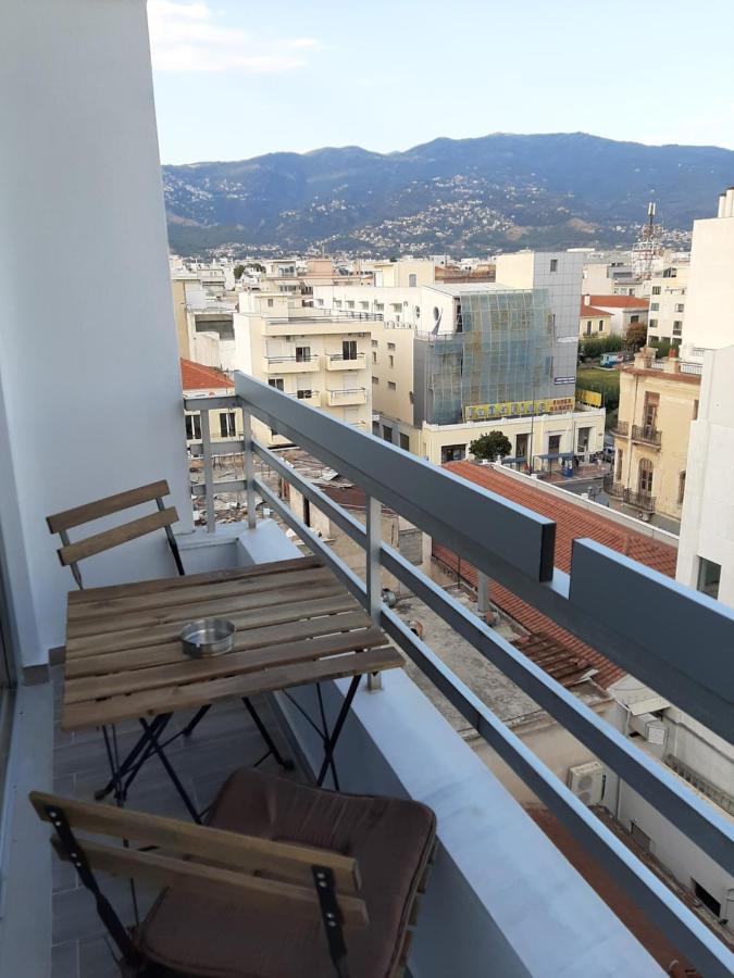 Central Mark Loft Volos Luaran gambar