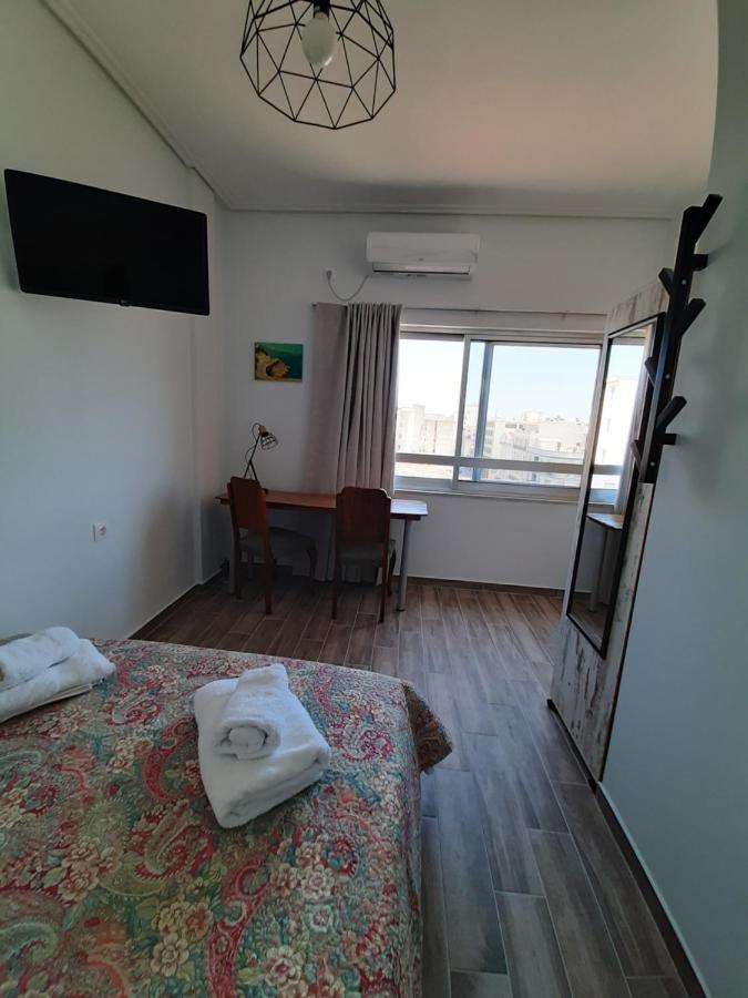 Central Mark Loft Volos Luaran gambar