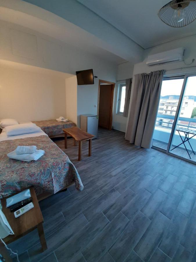 Central Mark Loft Volos Luaran gambar