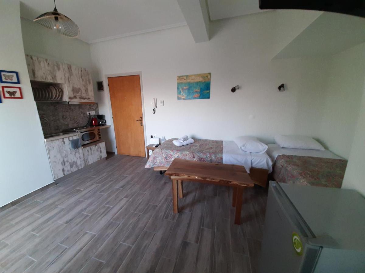 Central Mark Loft Volos Luaran gambar